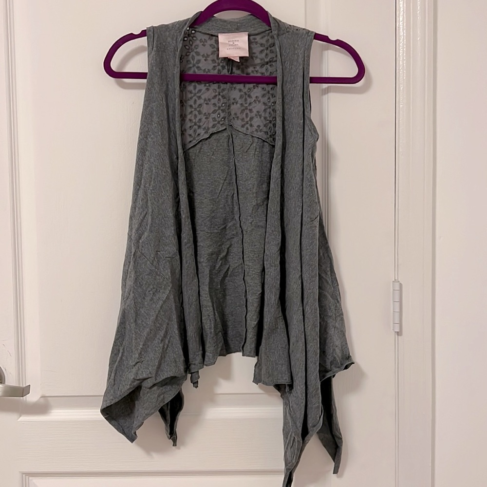 Romeo & Juliet Couture open front vest